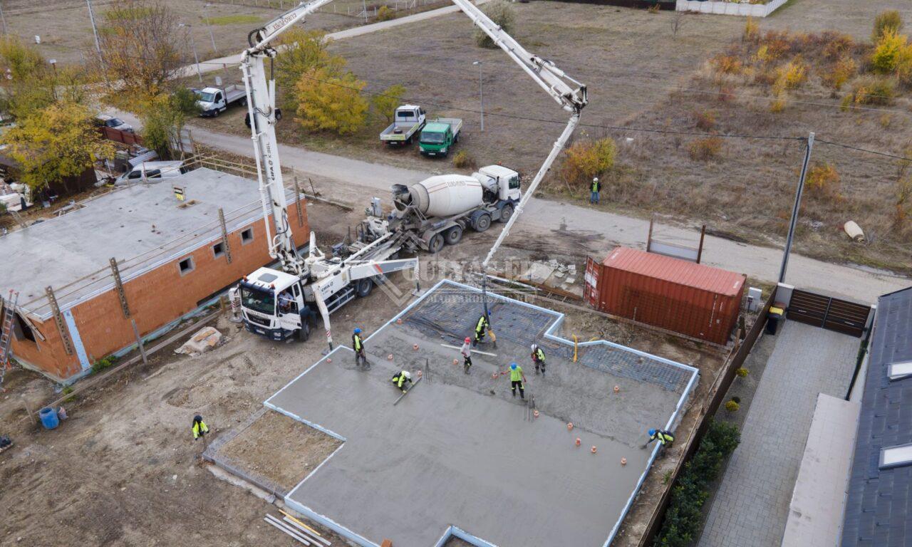 Törökkanizsa utcai építkezésünk