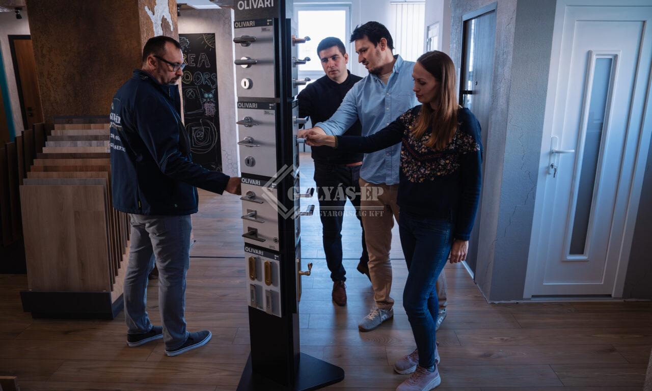 Nem csak házat építünk – végigkísérjük az egész folyamaton.