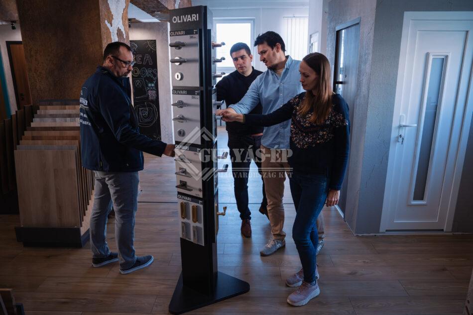 Nem csak házat építünk – végigkísérjük az egész folyamaton.